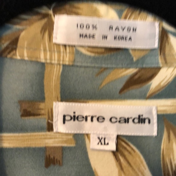 Pierre Cardin Men’s Hawaiian Shirt - Picture 2 of 3